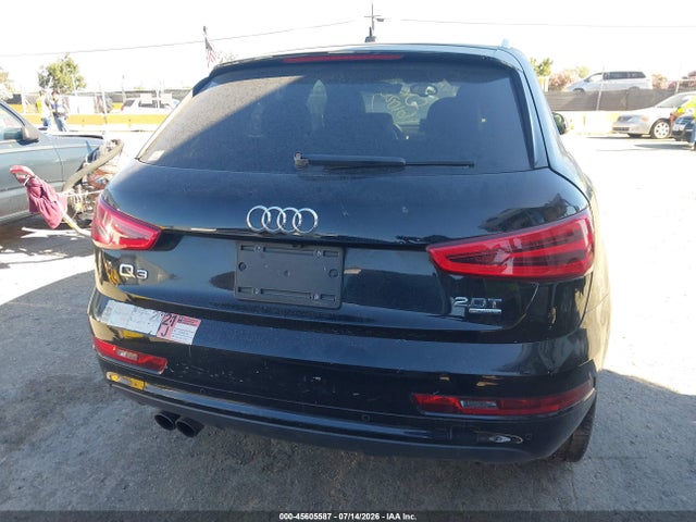 WA1GFCFS5FR008987 Audi Q3 2.0t Premium Plus