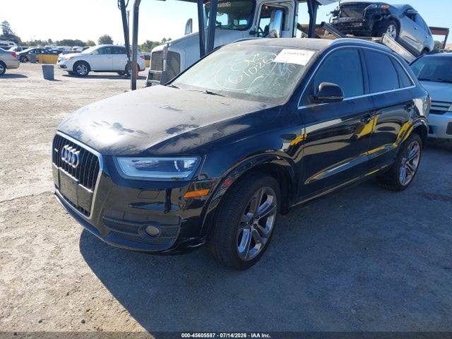 WA1GFCFS5FR008987 Audi Q3 2.0t Premium Plus