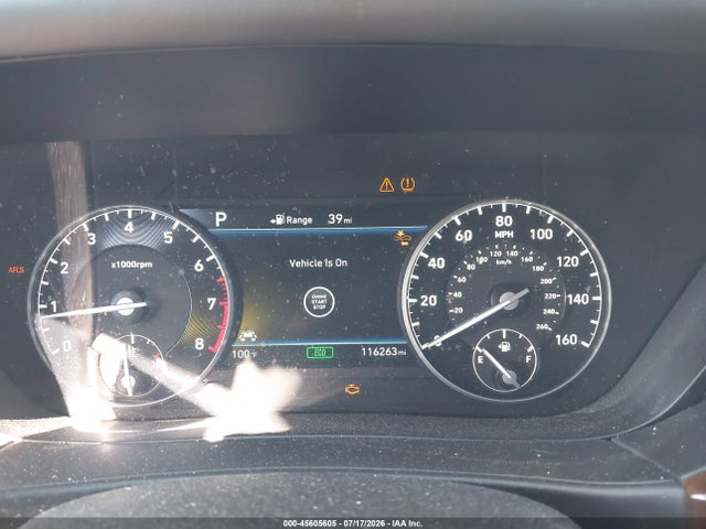 45605605 :رقم المزاد ، KMHG54JH6HU025769 vin ، 2017 Genesis G90 5.0 Ultimate مزاد بيع