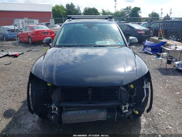 45605608 :رقم المزاد ، WA1BNAFY5J2004932 vin ، 2018 Audi Q5 مزاد بيع