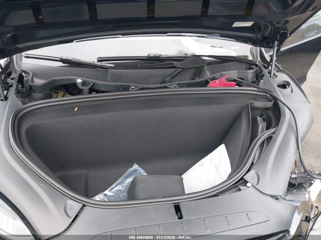 45605609 :رقم المزاد ، 7SAXCDE52SF470927 vin ، 2025 Tesla Model X Long Range مزاد بيع