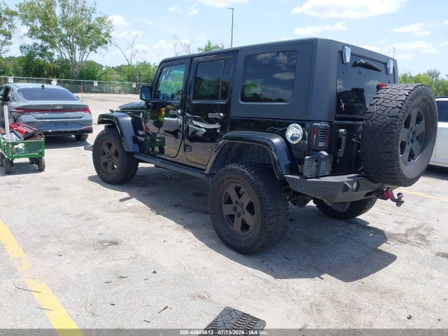 45605612 :رقم المزاد ، 1J4HA5H15AL181732 vin ، 2010 Jeep Wrangler Unlimited Sahara مزاد بيع