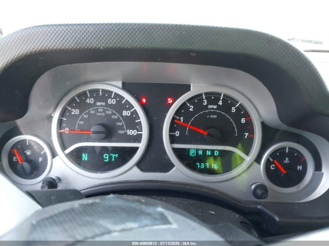 45605612 :رقم المزاد ، 1J4HA5H15AL181732 vin ، 2010 Jeep Wrangler Unlimited Sahara مزاد بيع