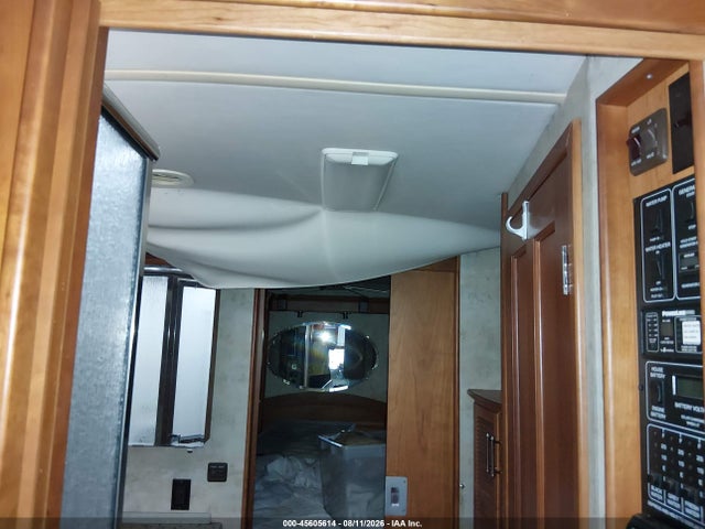 Aukcja sprzedaży 2005 Freightliner Chassis X Line Motor Home, vin: 4UZAAHDC85CN76389, numer aukcji: 45605614