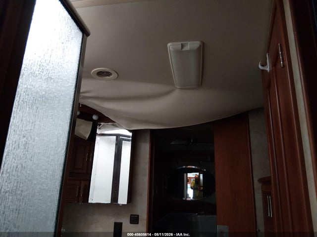 Aukcja sprzedaży 2005 Freightliner Chassis X Line Motor Home, vin: 4UZAAHDC85CN76389, numer aukcji: 45605614