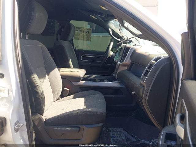 Продаж на аукціоні авто 2024 Ram 2500 Big Horn  4x4 6'4 Box, vin: 3C6UR5DL6RG209543, номер лоту: 45605659