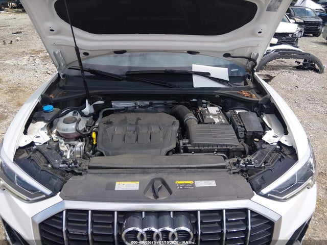 2024 Audi Q3 Premium 45 Tfsi S Line Quattro Tiptronic მანქანა იყიდება აუქციონზე, vin: WA1DECF30R1031207, აუქციონის ნომერი: 45605675