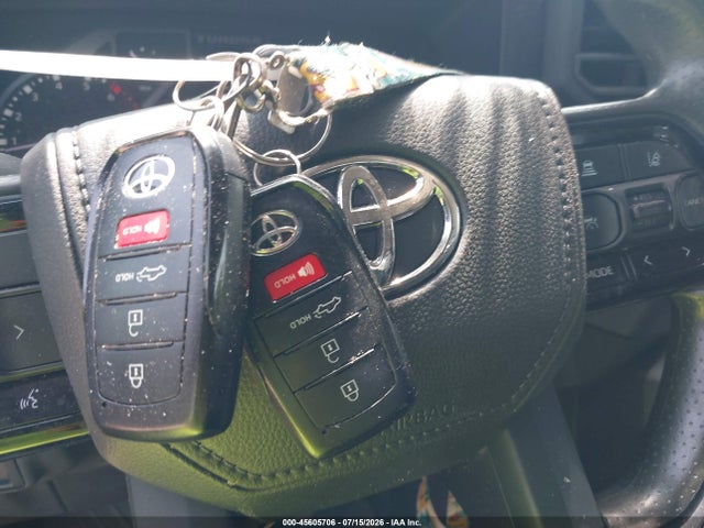2022 Toyota Tundra Sr მანქანა იყიდება აუქციონზე, vin: 5TFKB5GD6NX001516, აუქციონის ნომერი: 45605706