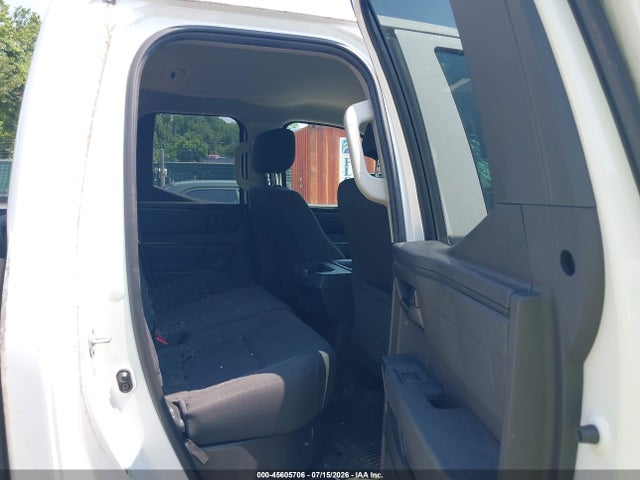 2022 Toyota Tundra Sr მანქანა იყიდება აუქციონზე, vin: 5TFKB5GD6NX001516, აუქციონის ნომერი: 45605706
