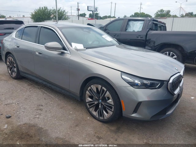 45605709 :رقم المزاد ، WBA53FJ06RCP87561 vin ، 2024 Bmw 530i Xdrive مزاد بيع