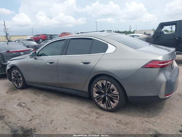 45605709 :رقم المزاد ، WBA53FJ06RCP87561 vin ، 2024 Bmw 530i Xdrive مزاد بيع