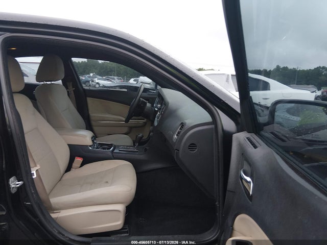 45605713 :رقم المزاد ، 2C3CDXBGXEH130203 vin ، 2014 Dodge Charger Se مزاد بيع