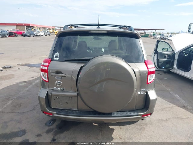 45605721 :رقم المزاد ، JTMBF4DV6B5039038 vin ، 2011 Toyota Rav4 مزاد بيع