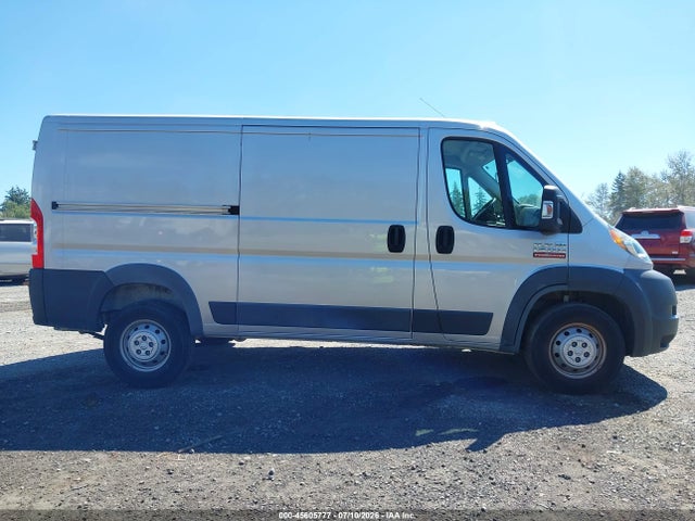 3C6TRVAG8HE506035 RAM Promaster 1500 Low Roof 136 Wb