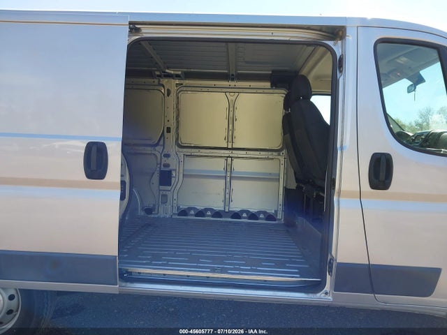 3C6TRVAG8HE506035 RAM Promaster 1500 Low Roof 136 Wb