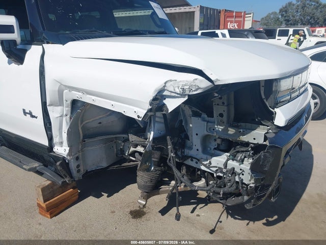 Продаж на аукціоні авто 2023 Gmc Hummer Ev Pickup E4wd 3x, vin: 1GT40FDA6PU101151, номер лоту: 45605807