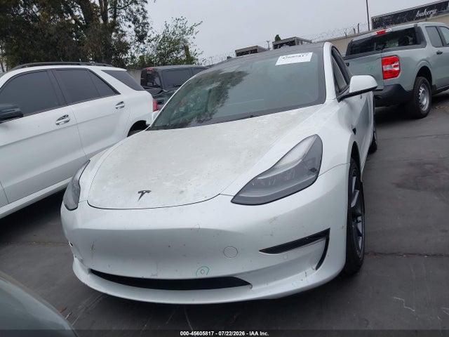 Продаж на аукціоні авто 2022 Tesla Model 3 Rear-wheel Drive, vin: 5YJ3E1EA9NF122953, номер лоту: 45605817