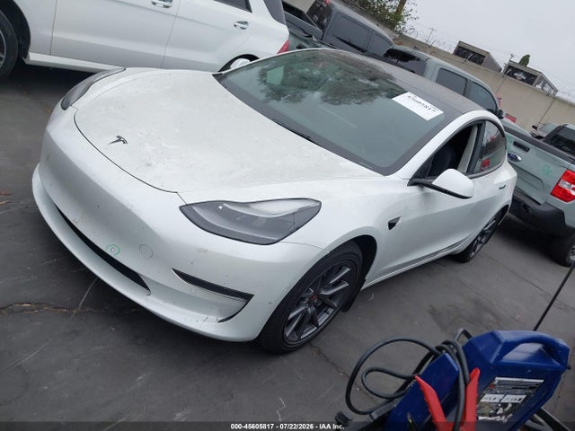 Продаж на аукціоні авто 2022 Tesla Model 3 Rear-wheel Drive, vin: 5YJ3E1EA9NF122953, номер лоту: 45605817