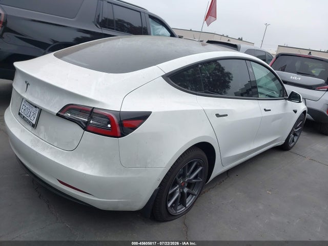 Продаж на аукціоні авто 2022 Tesla Model 3 Rear-wheel Drive, vin: 5YJ3E1EA9NF122953, номер лоту: 45605817