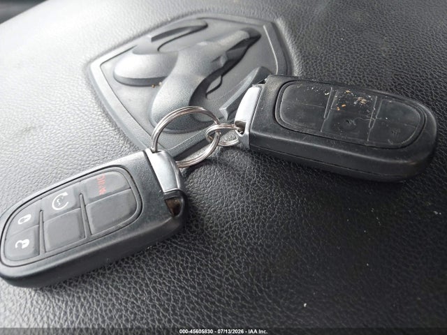 RAM 1500 Laramie 2016 1C6RR7NG7GS391729 Image 11