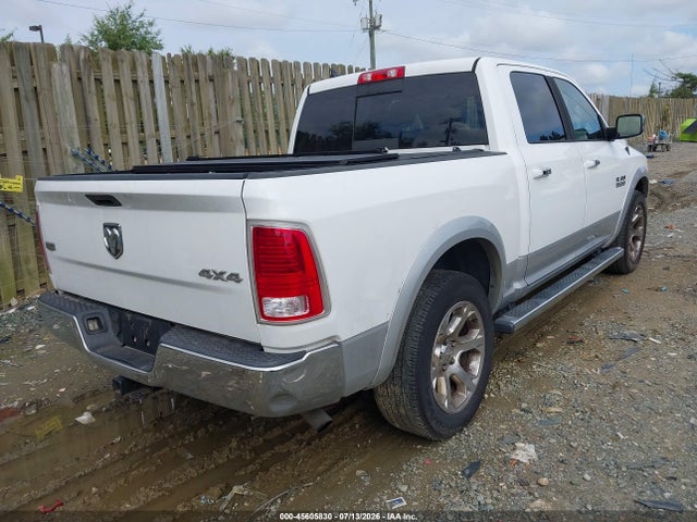 RAM 1500 Laramie 2016 1C6RR7NG7GS391729 Image 4