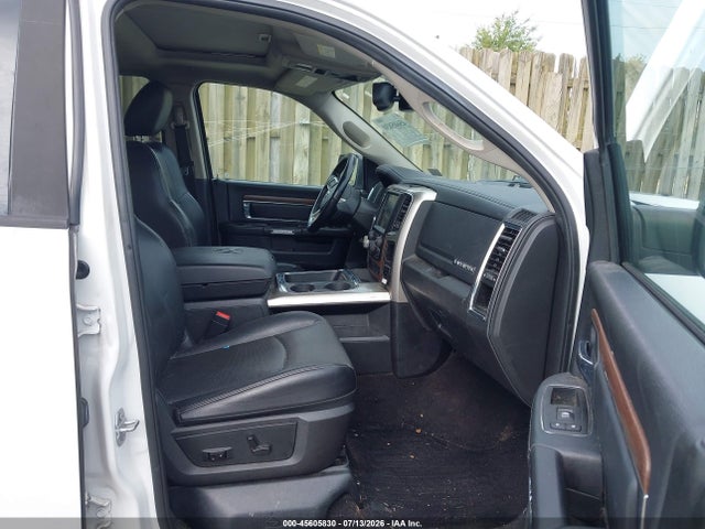 RAM 1500 Laramie 2016 1C6RR7NG7GS391729 Image 5