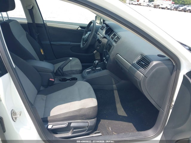 45605832 :رقم المزاد ، 3VW2B7AJ8HM267671 vin ، 2017 Volkswagen Jetta 1.4t S مزاد بيع