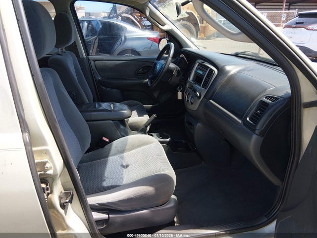 Продаж на аукціоні авто 2004 Mazda Tribute Lx V6, vin: 4F2YZ04134KM15464, номер лоту: 45605840