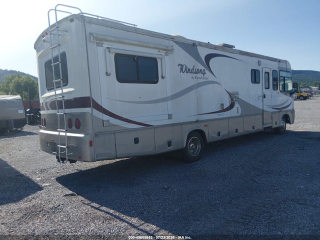 Auction sale of the 2001 Ford F550 Super Duty Stripped Chass, vin: 1FCNF53S610A07440, lot number: 45605843