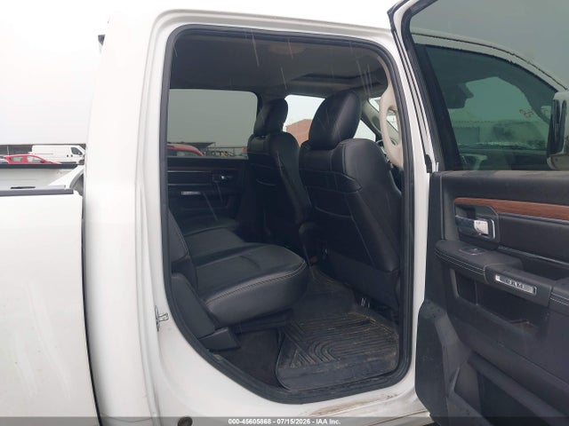 2017 Ram 3500 Laramie  4x4 8' Box მანქანა იყიდება აუქციონზე, vin: 3C63RRJL6HG719137, აუქციონის ნომერი: 45605868