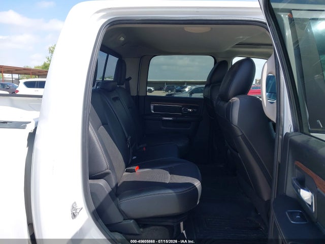 2017 Ram 3500 Laramie  4x4 8' Box მანქანა იყიდება აუქციონზე, vin: 3C63RRJL6HG719137, აუქციონის ნომერი: 45605868