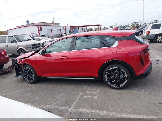 3KPFU5DE3TE299416 KIA K4 Gt-line