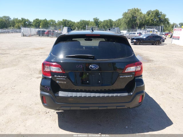 45605983 :رقم المزاد ، 4S4BSAHCXJ3232107 vin ، 2018 Subaru Outback 2.5i Premium مزاد بيع