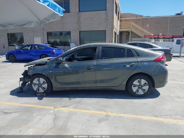 Продаж на аукціоні авто 2020 Hyundai Ioniq Hybrid Blue, vin: KMHC65LC5LU227322, номер лоту: 45606004