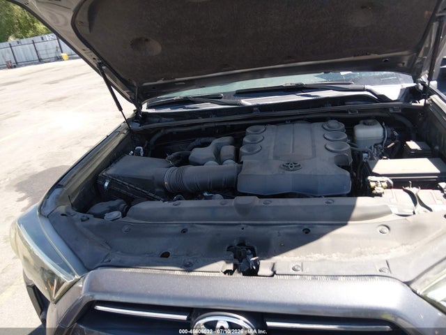 Toyota 4runner Sr5 Premium 2020 JTEBU5JRXL5747521 Image 10