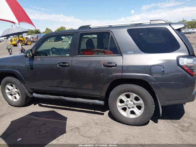 Toyota 4runner Sr5 Premium 2020 JTEBU5JRXL5747521 Image 14