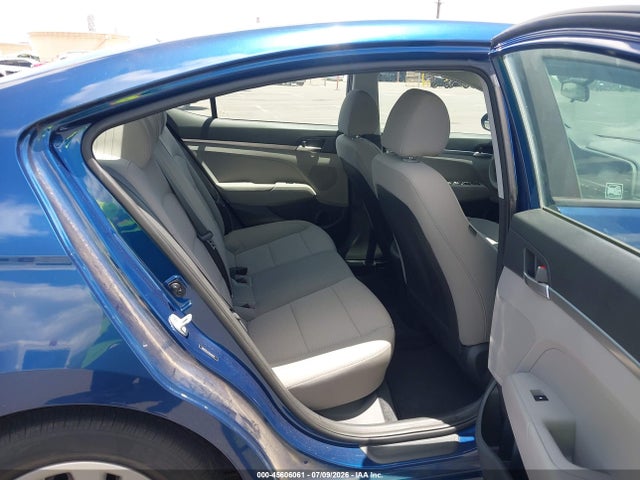 Hyundai ELANTRA SE 2019 5NPD74LF1KH492774 Image 8