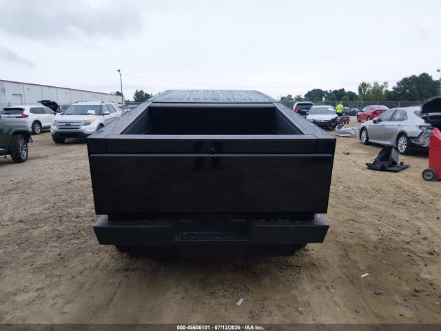 Продаж на аукціоні авто 2024 Tesla Cybertruck All-wheel Drive, vin: 7G2CEHED9RA037534, номер лоту: 45606101