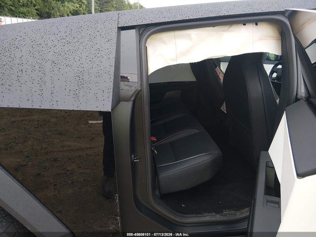 Продаж на аукціоні авто 2024 Tesla Cybertruck All-wheel Drive, vin: 7G2CEHED9RA037534, номер лоту: 45606101