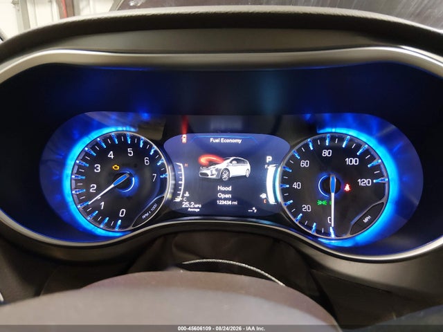 45606109 :رقم المزاد ، 2C4RC1EG2HR570691 vin ، 2017 Chrysler Pacifica Touring-l Plus مزاد بيع