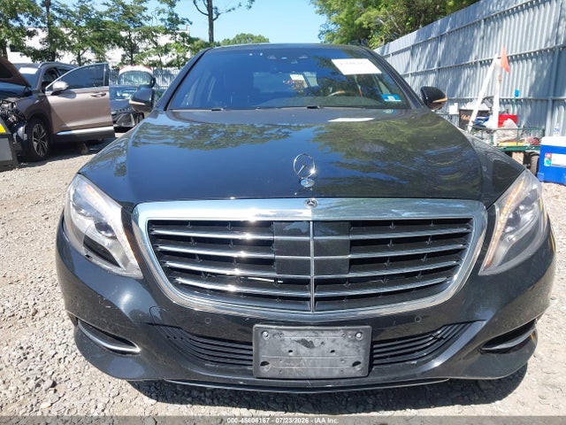 2015 Mercedes-benz S 550 4matic მანქანა იყიდება აუქციონზე, vin: WDDUG8FB6FA112797, აუქციონის ნომერი: 45606167