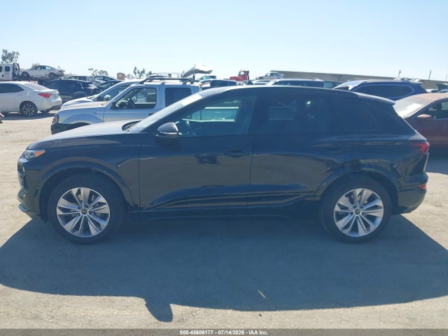 Audi Q6 E-tron Premium 2025 WA112BGF7SA021309 Image 14