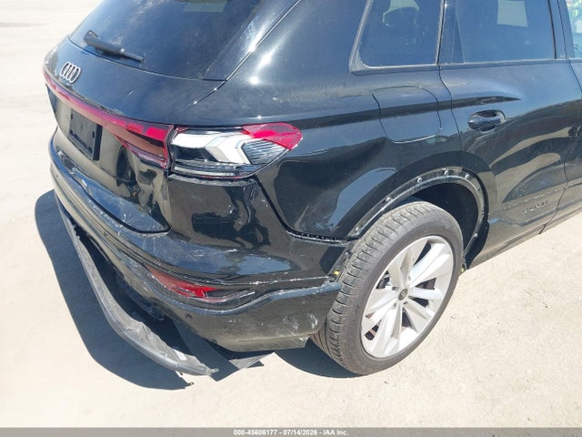 Audi Q6 E-tron Premium 2025 WA112BGF7SA021309 Image 6