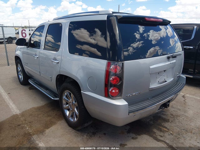 45606179 :رقم المزاد ، 1GKS1EEF4ER141001 vin ، 2014 Gmc Yukon Denali مزاد بيع