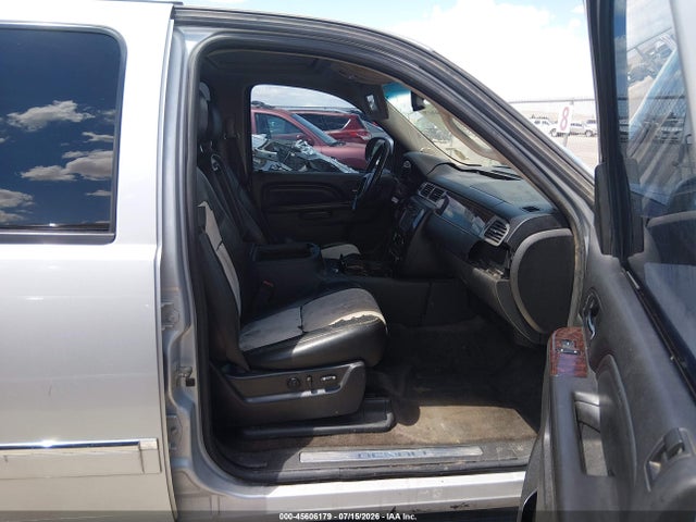45606179 :رقم المزاد ، 1GKS1EEF4ER141001 vin ، 2014 Gmc Yukon Denali مزاد بيع