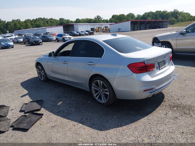 45606188 :رقم المزاد ، WBA8F1C59JAE97639 vin ، 2018 Bmw 328d Xdrive مزاد بيع