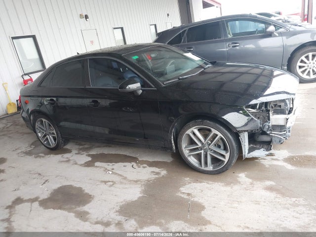 Продажа на аукционе авто 2017 Audi A3 Premium, vin: WAUAUGFF3H1044140, номер лота: 45606190
