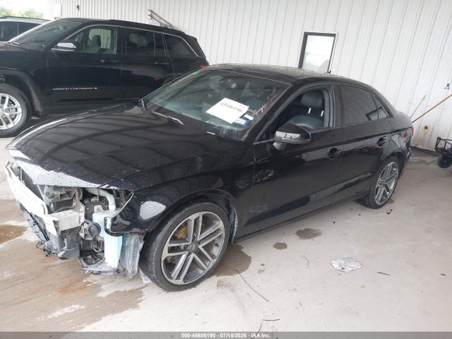 Продажа на аукционе авто 2017 Audi A3 Premium, vin: WAUAUGFF3H1044140, номер лота: 45606190