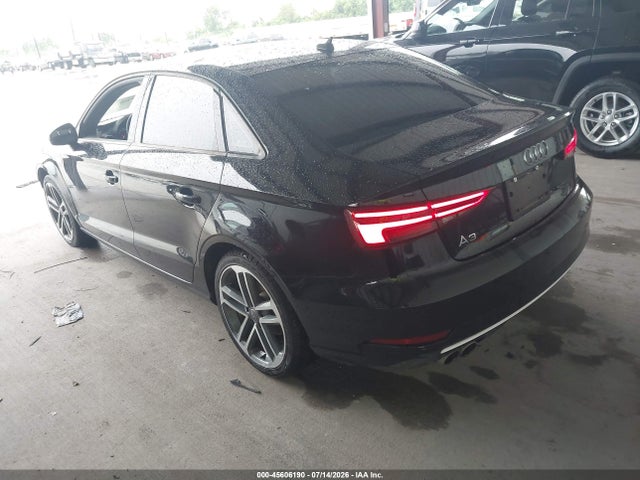 Продажа на аукционе авто 2017 Audi A3 Premium, vin: WAUAUGFF3H1044140, номер лота: 45606190