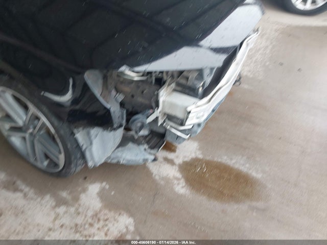 Продажа на аукционе авто 2017 Audi A3 Premium, vin: WAUAUGFF3H1044140, номер лота: 45606190